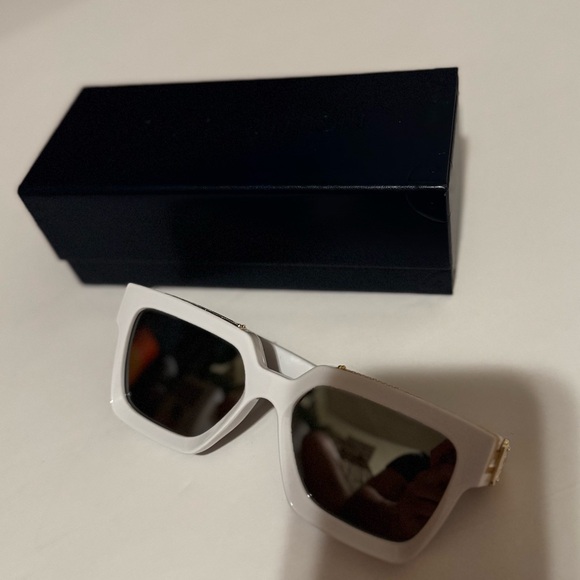 Louis Vuitton Virgil Abloh White 1.1 Millionaires Sunglasses RARE - Picture 7 of 13